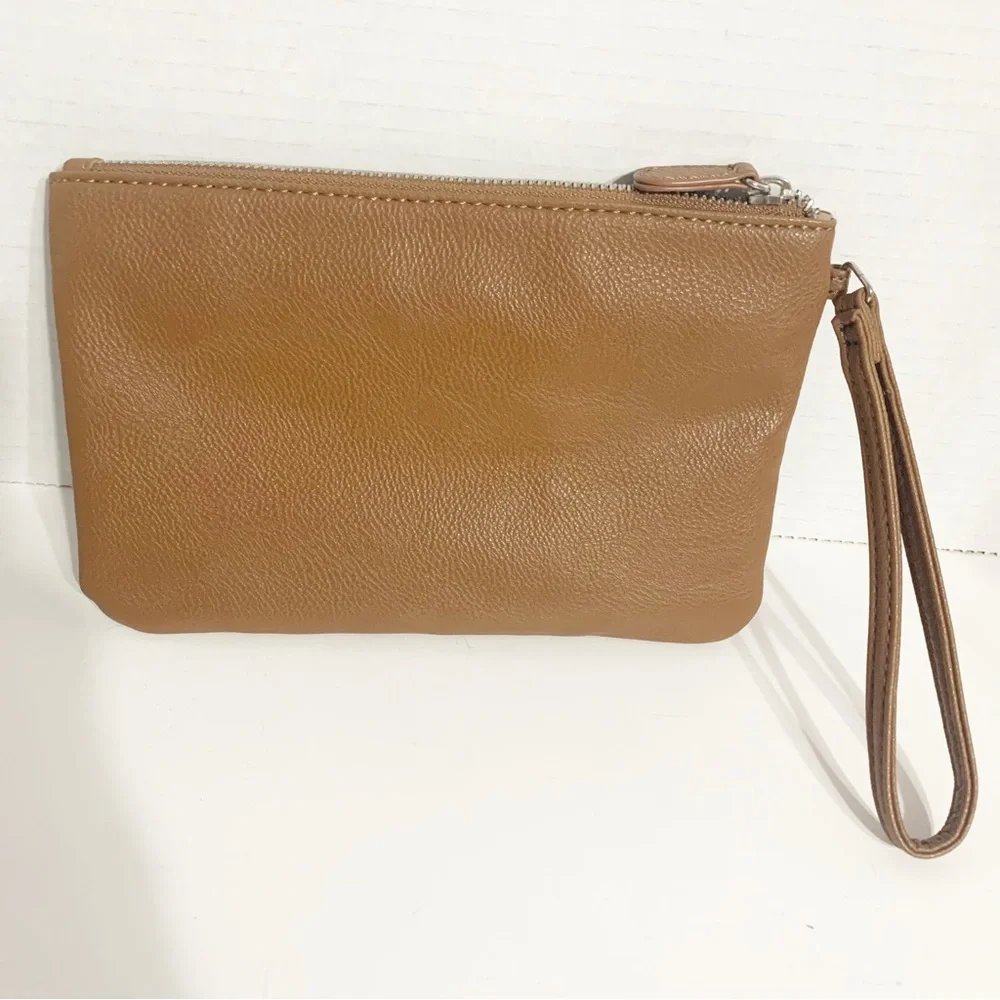 Nine West Faux Leather Wristlet Fully Line in Tan Print Studded Logo Plate Brown